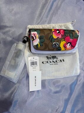 NWT Coach Floral Print Signature Sunglasses Case